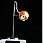 Lámpara de mesa de metal BATARA diseño (color naranja)