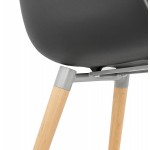 Chaise design scandinave avec accoudoirs OPHELIE en polypropylène (noir)