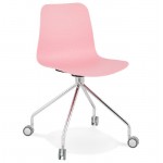 Chaise de bureau sur roulettes JANICE en polypropylène pieds métal chromé (rose)