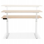 Bureau assis debout électrique en bois pieds blancs KESSY (140x70 cm) (finition naturelle)