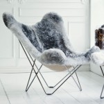Sheepskin butterfly chair, short hair ICELAND MARIPOSA chrome foot (white, grey)