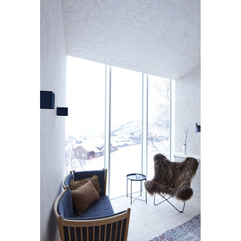 Sheepskin butterfly chair, long hair ICELAND MARIPOSA black metal foot (black) - image 54181