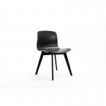 Lot de 2 chaises en polypropylène avec pieds en hêtre teintés OMBRA (Noir)